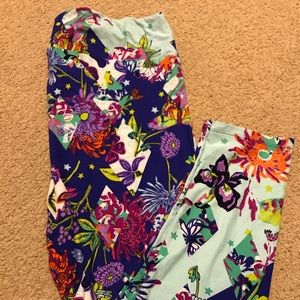TC2 beautiful Lularoe Leggings